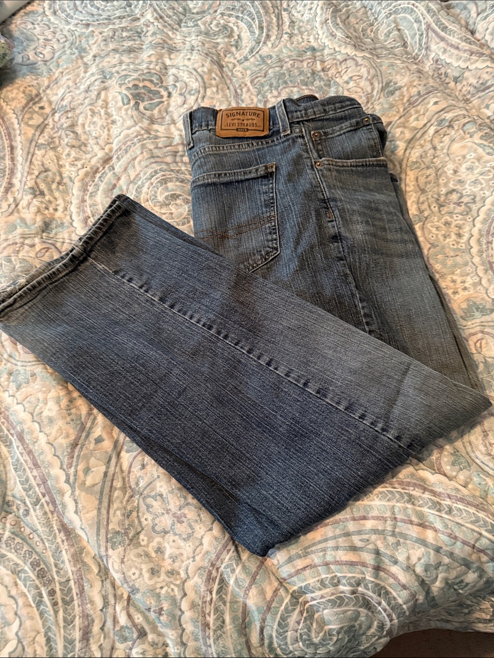 Signature by Levi Strauss Washed Blue Relaxed Fit Jeans Sz 44/30 worn 3 times
